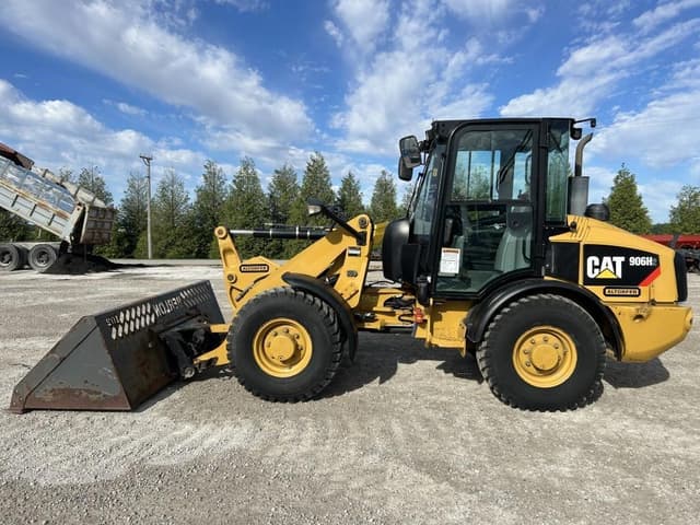 Image of Caterpillar 906H2 equipment image 2