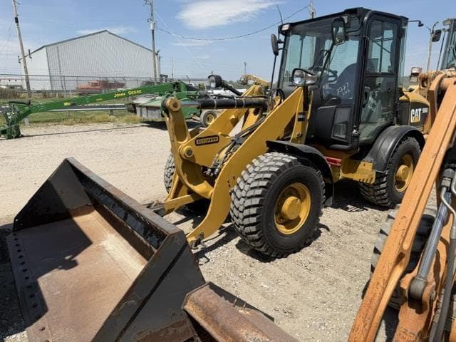 Image of Caterpillar 906H2 equipment image 1