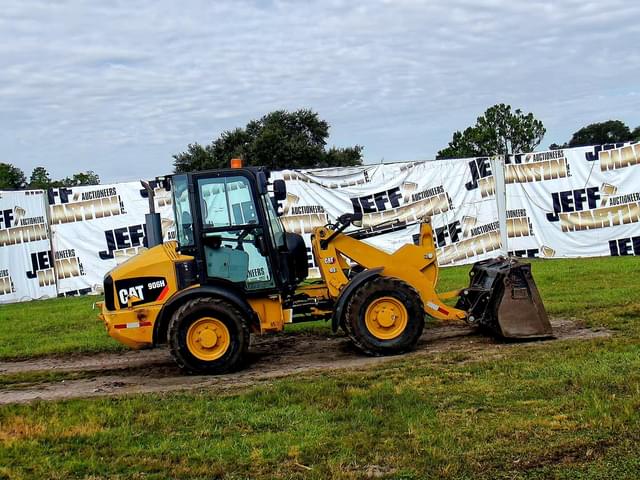 Image of Caterpillar 906H2 equipment image 2