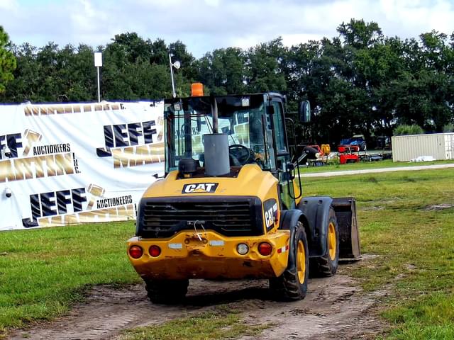 Image of Caterpillar 906H2 equipment image 3