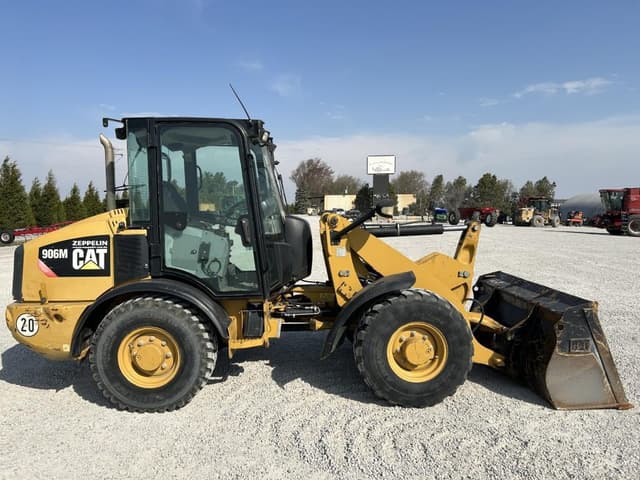 Image of Caterpillar 906M equipment image 3