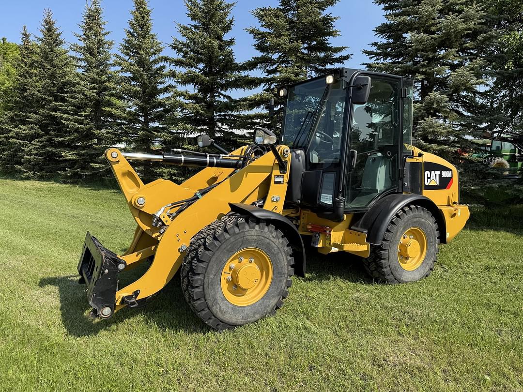 Image of Caterpillar 906M Primary image