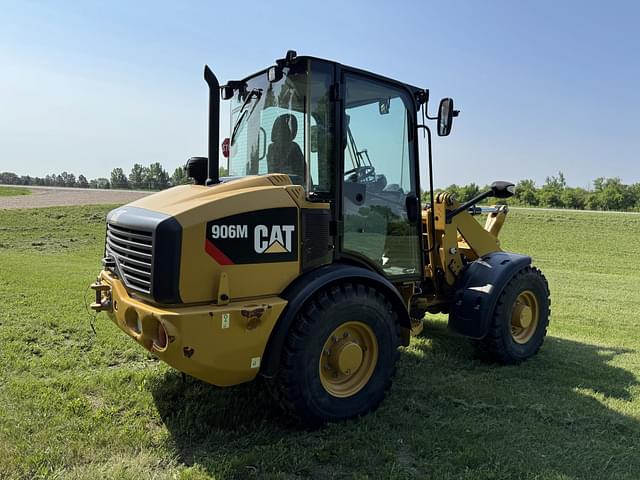 Image of Caterpillar 906M equipment image 2