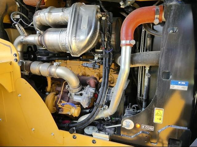 Image of Caterpillar 914M equipment image 4