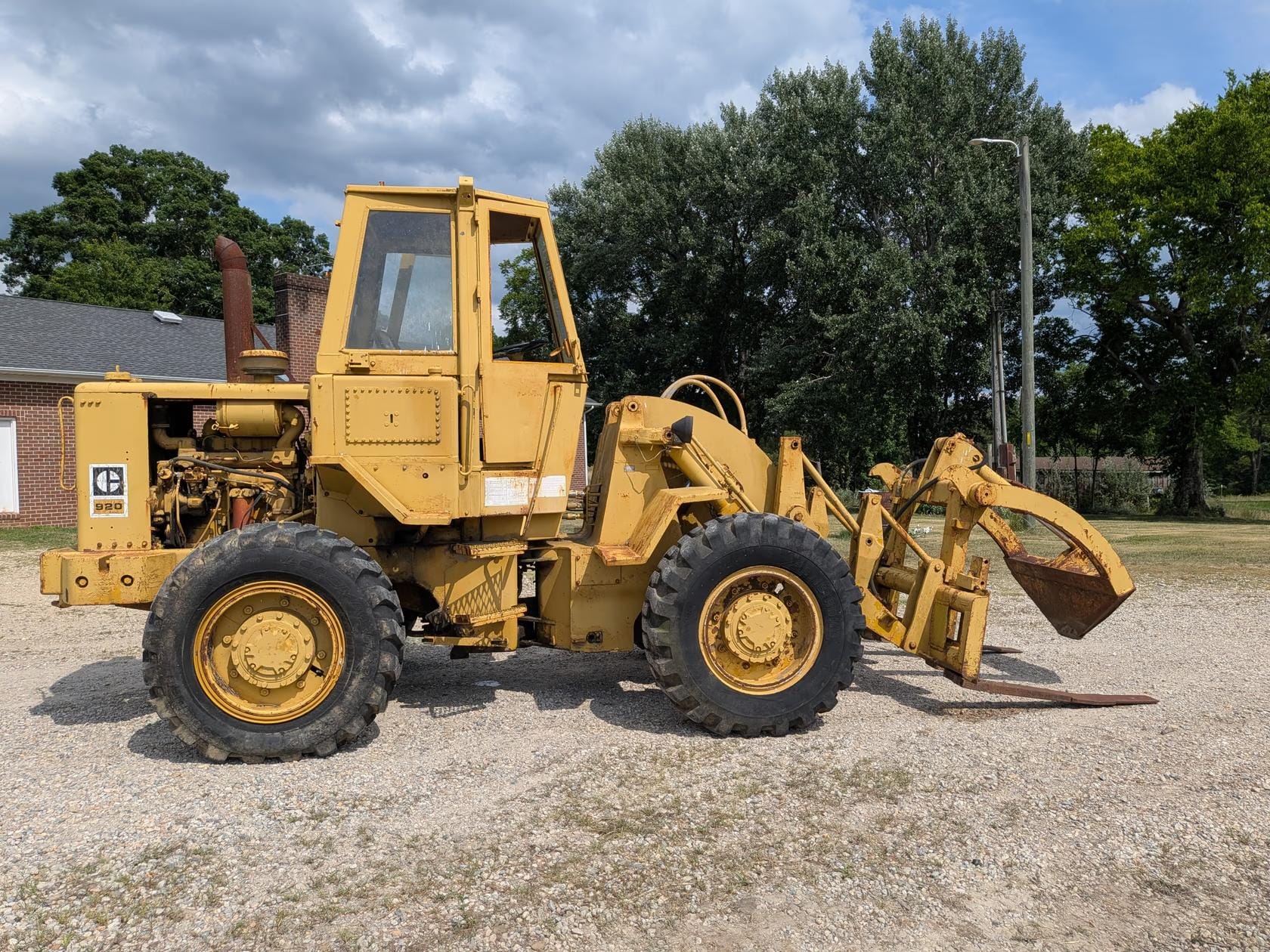 Caterpillar 920 Equipment Image0