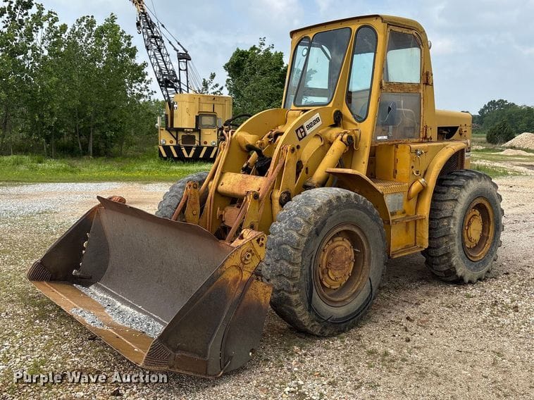Caterpillar 922B Equipment Image0