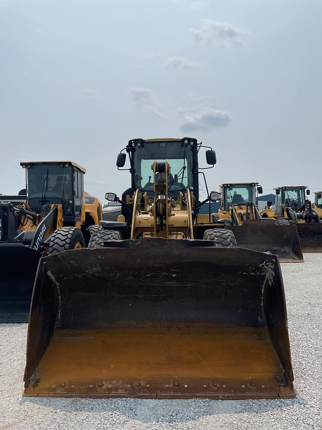 Image of Caterpillar 924K equipment image 2