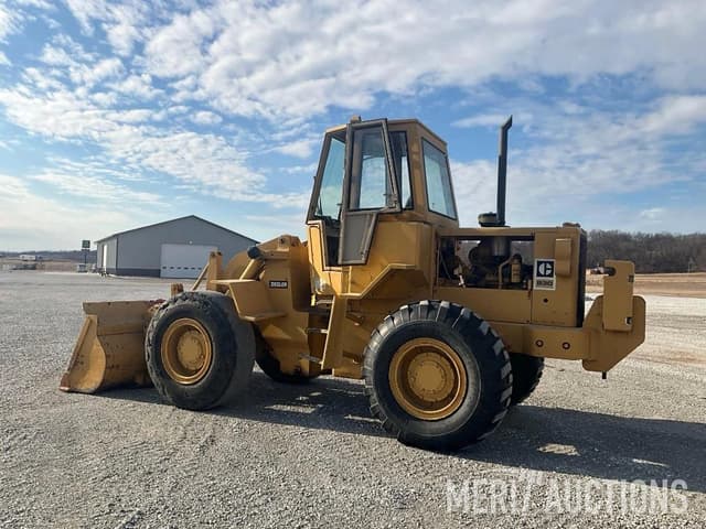 Image of Caterpillar 930 equipment image 2