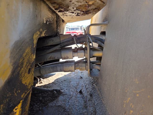 Image of Caterpillar 930 equipment image 4