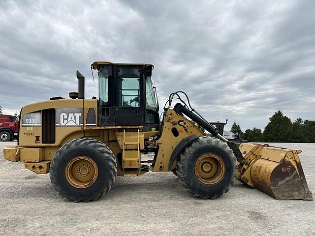 Image of Caterpillar 930G equipment image 3