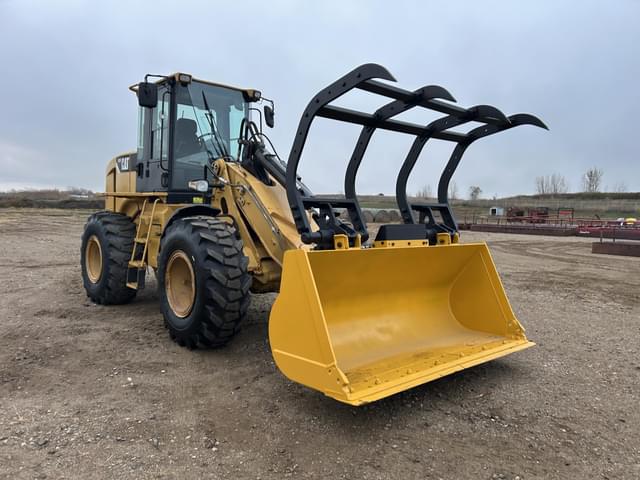 Image of Caterpillar 930H equipment image 2