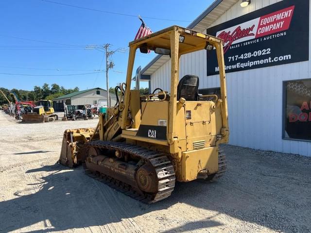 Image of Caterpillar 935B equipment image 2