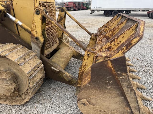 Image of Caterpillar 951C equipment image 3