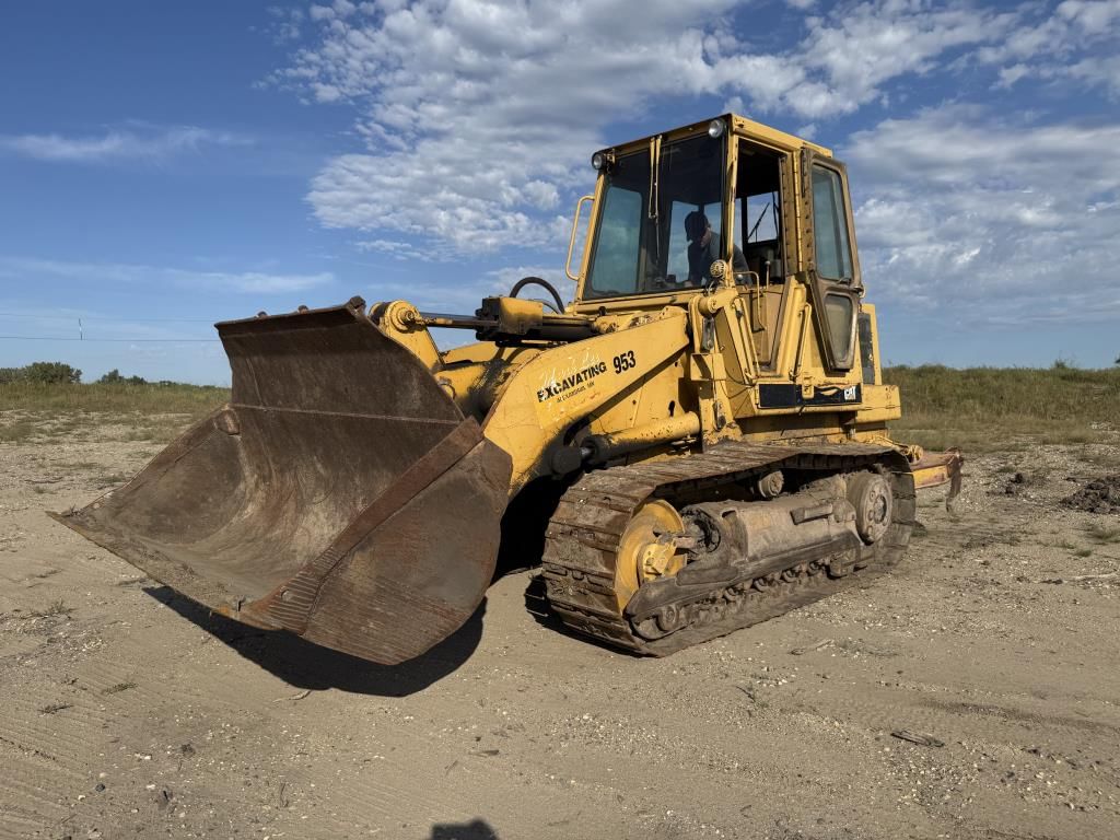 Caterpillar 953 Equipment Image0
