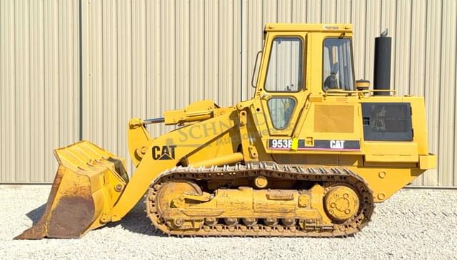 Image of Caterpillar 953B equipment image 3