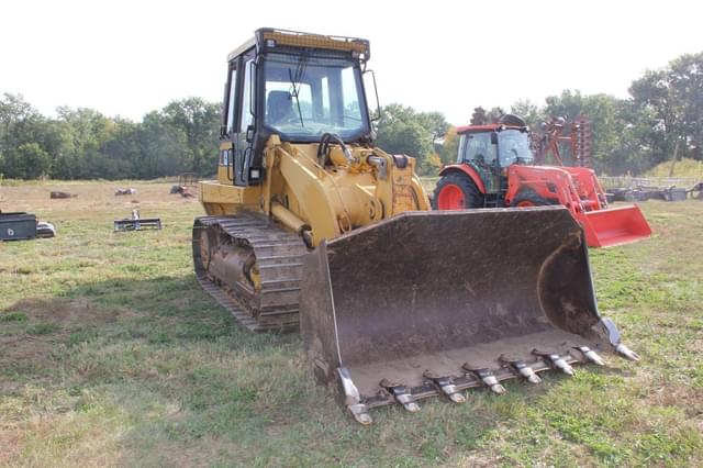 Image of Caterpillar 953C equipment image 3