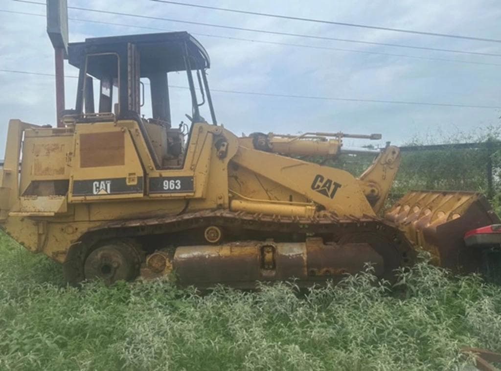 Image of Caterpillar 963 Image 1