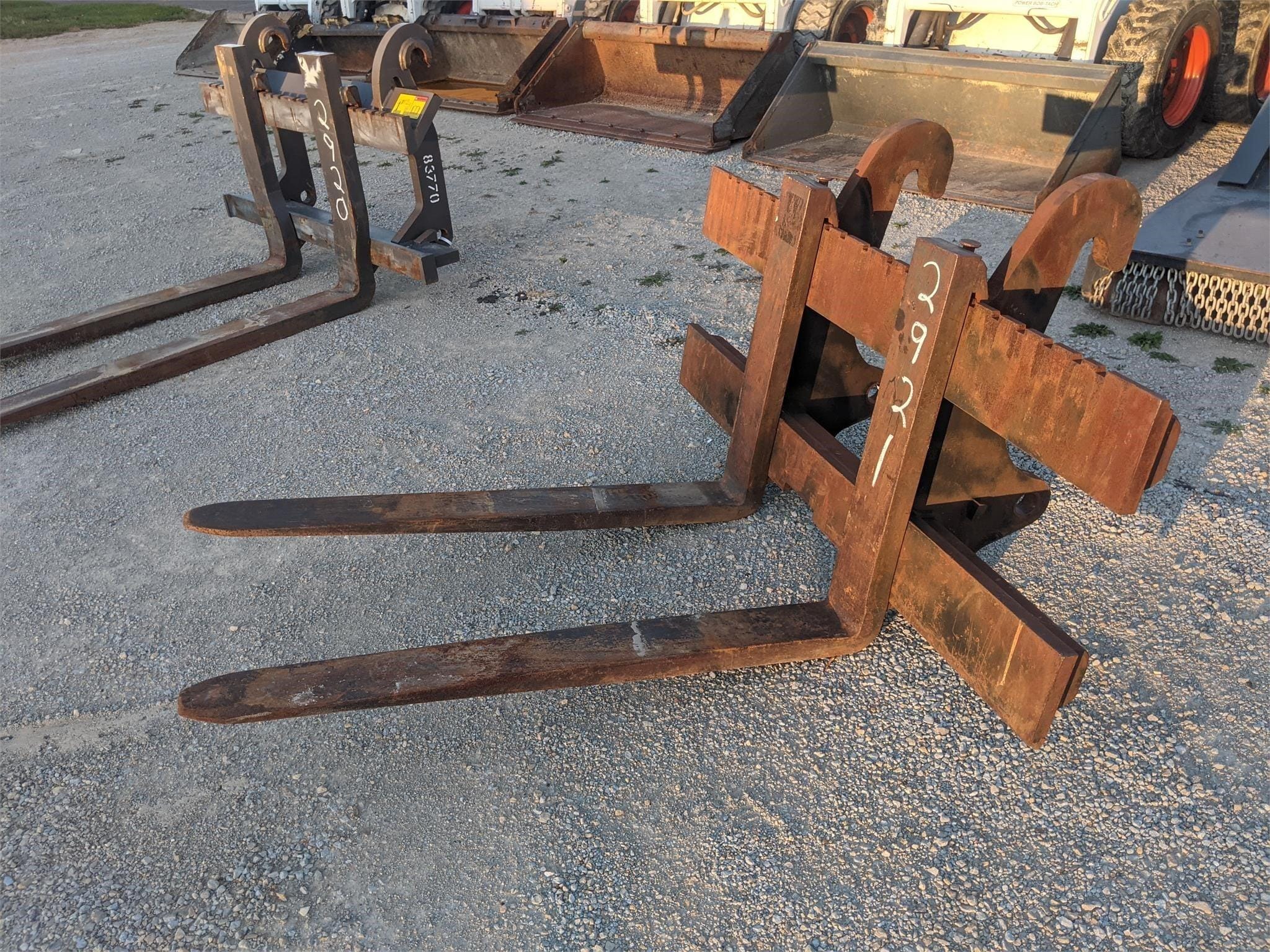 Caterpillar Undetermined Equipment Image0