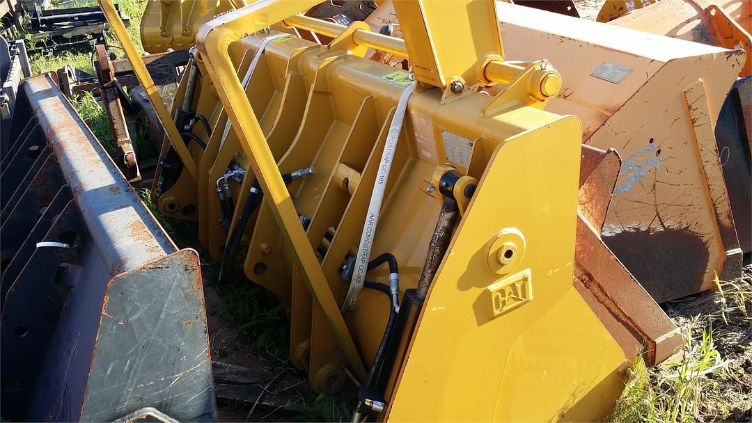 Image of Caterpillar Backhoe Bucket Primary image