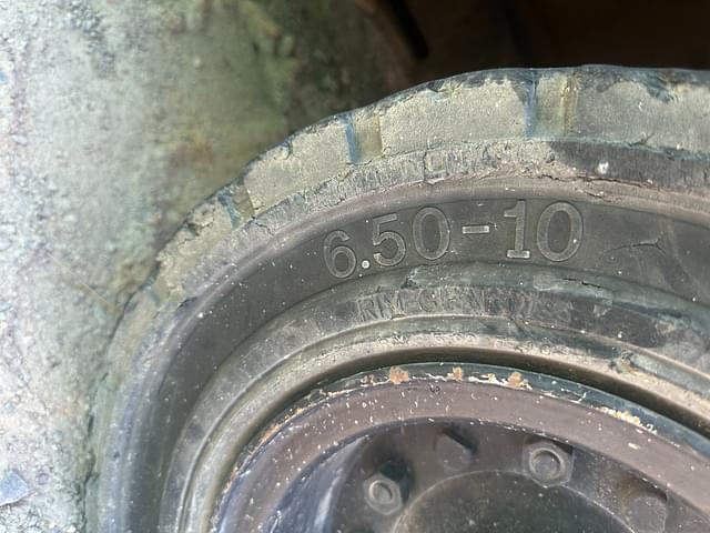 Image of Caterpillar C5000 equipment image 4