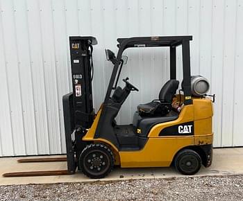 Caterpillar C5000 Equipment Image0