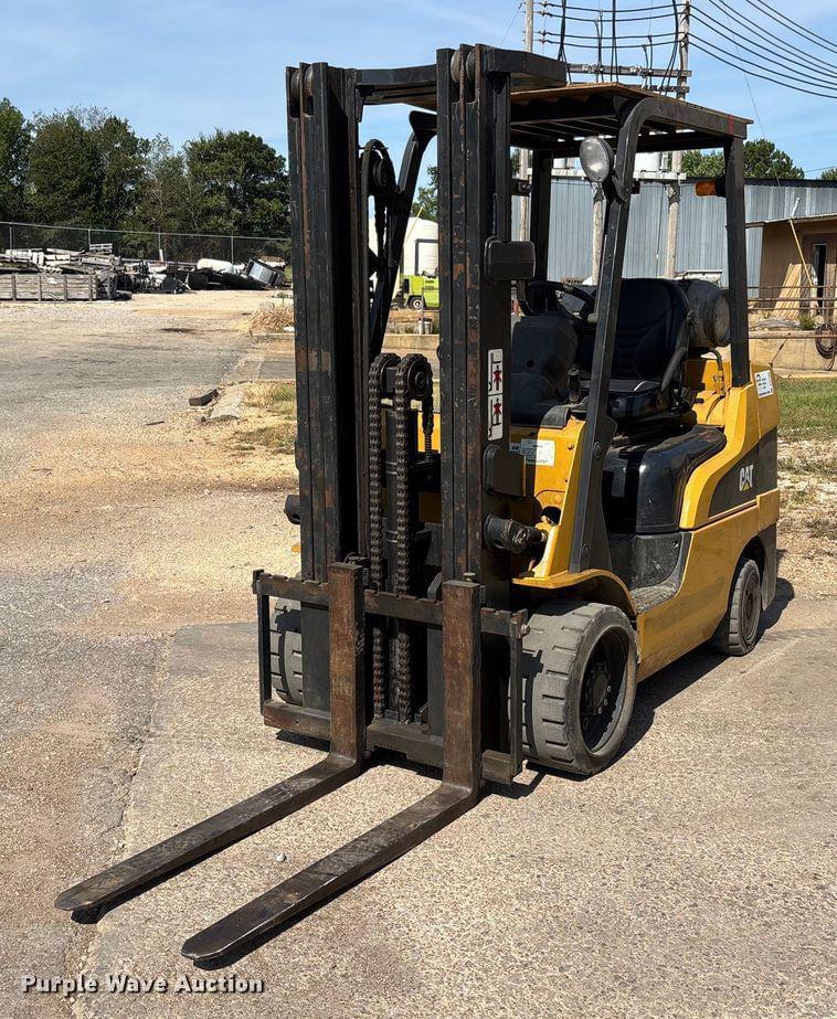 Image of Caterpillar C6000 Primary image