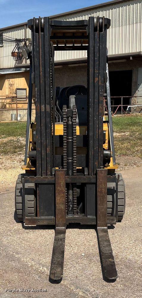 Image of Caterpillar C6000 equipment image 1