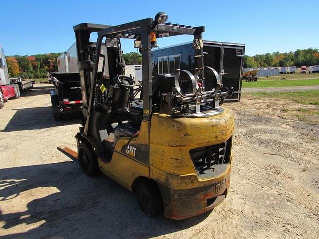 Image of Caterpillar C6000 equipment image 4