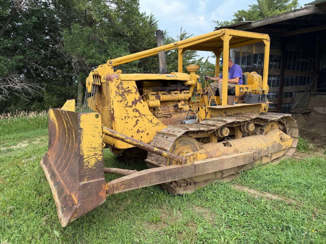Image of Caterpillar D7 Primary image