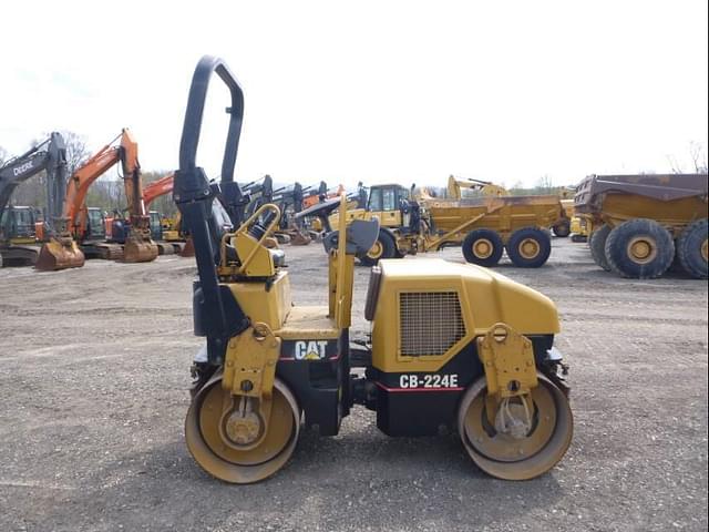Image of Morooka MST2200VD equipment image 1