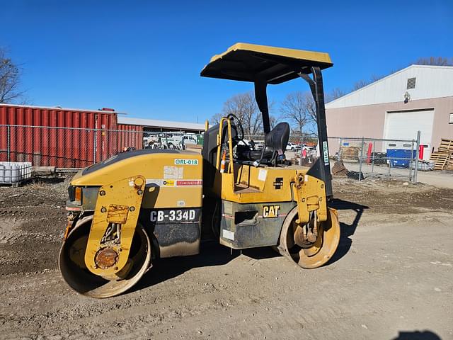 Image of Caterpillar CB-334D equipment image 4