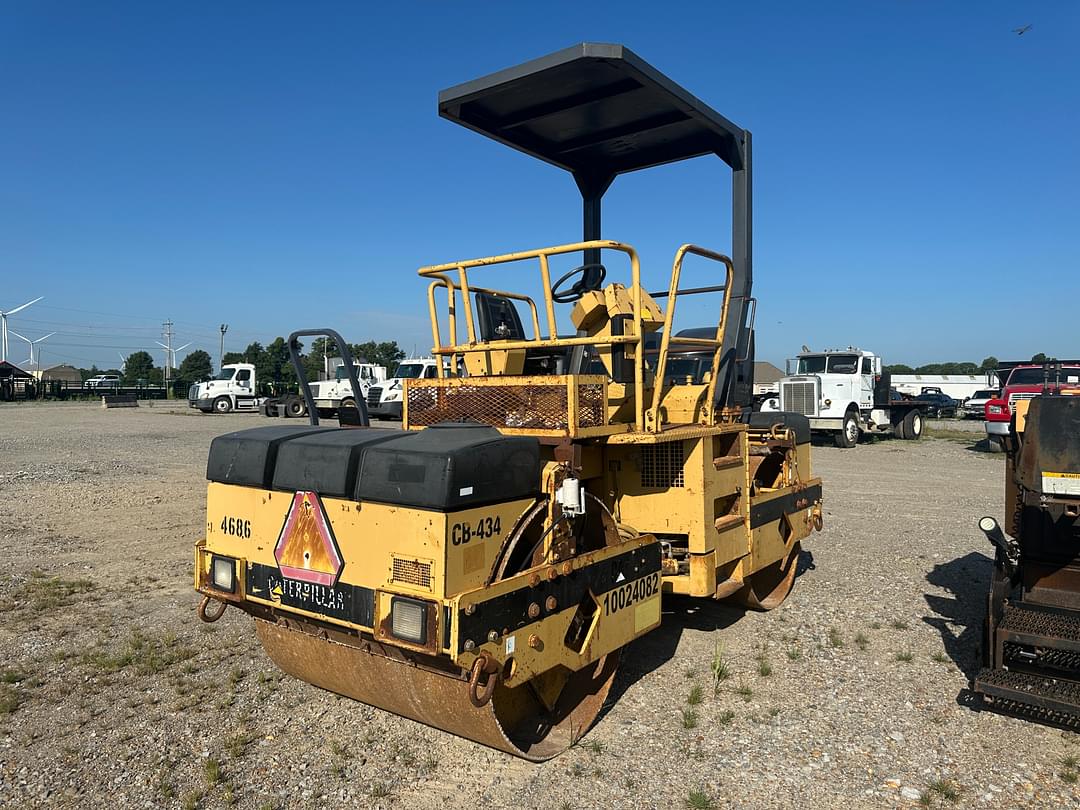 Image of Caterpillar CB-434 Primary image