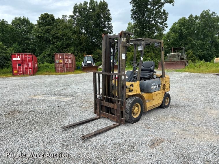 Caterpillar CP25 Equipment Image0