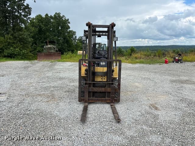 Image of Caterpillar CP25 equipment image 1