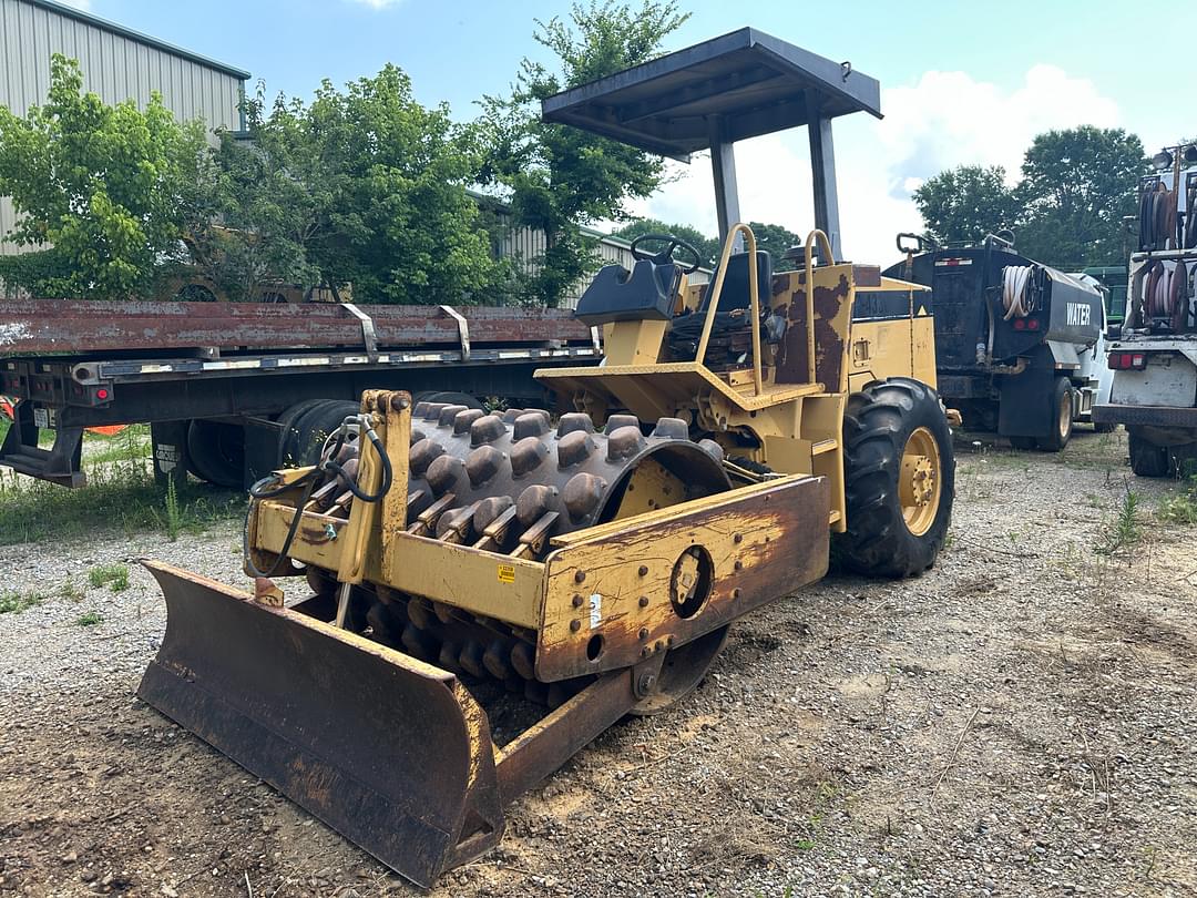 Image of Caterpillar CP-433C Primary image