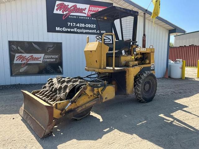 Image of Caterpillar CP-323 equipment image 1