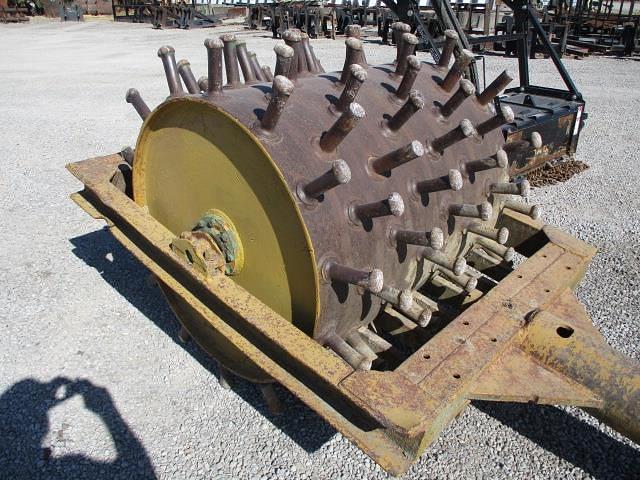 Image of Caterpillar CP56 equipment image 1