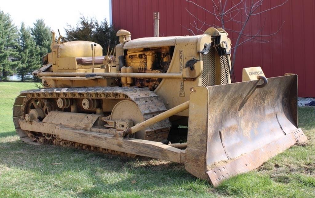 Main image Caterpillar D7