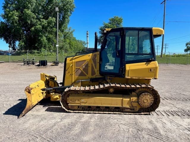 Image of Caterpillar D1 equipment image 1