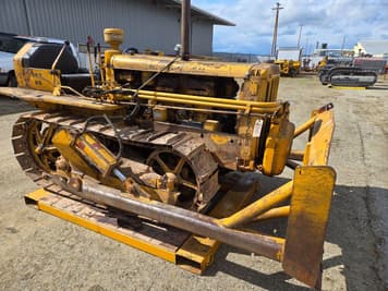 Main image Caterpillar D2