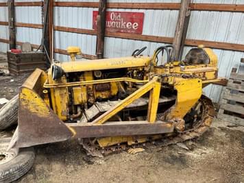 Main image Caterpillar D2