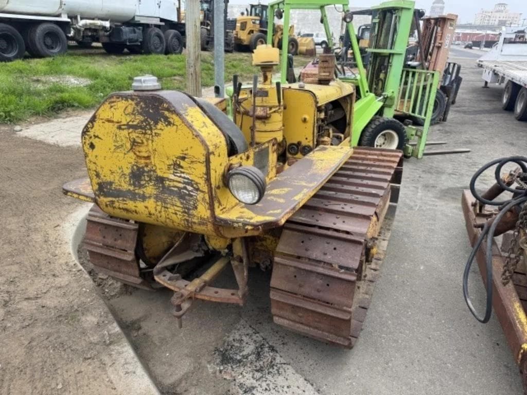 Image of Caterpillar D2 Image 1