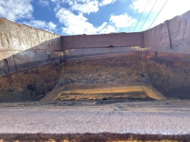 Image of Caterpillar D25D equipment image 1