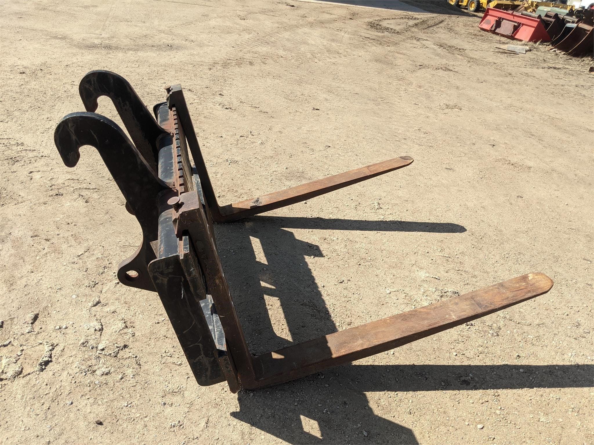 Caterpillar Undetermined Equipment Image0