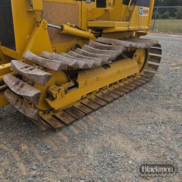Image of Caterpillar D3B equipment image 1