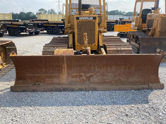 Image of Caterpillar D3B equipment image 3