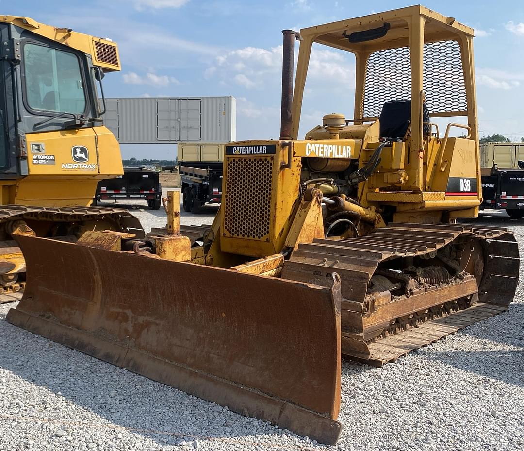 Image of Caterpillar D3B Primary image