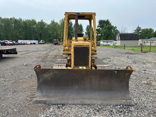 Image of Caterpillar D3B equipment image 1