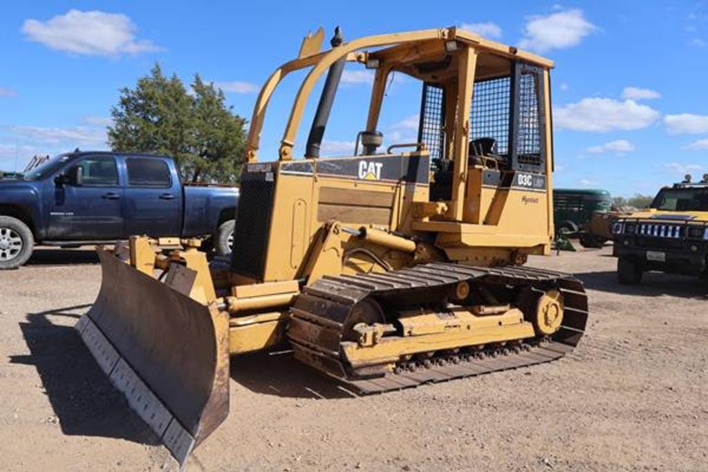 Caterpillar D3C LGP Equipment Image0