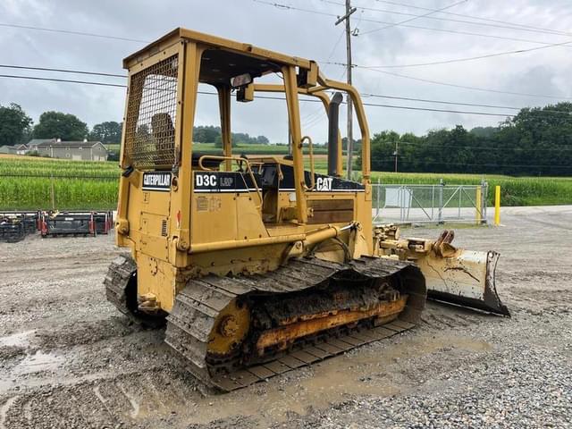 Image of Caterpillar D3C LGP equipment image 4